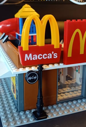 Novelli Maccas Makers building brick set