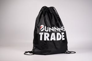 A Bunnings Trade drawstring bag made by Novelli
